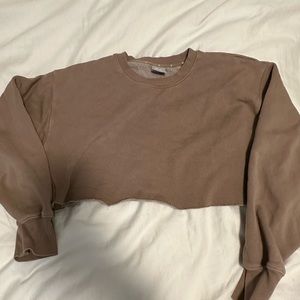 ARITZIA TNA cropped sweater